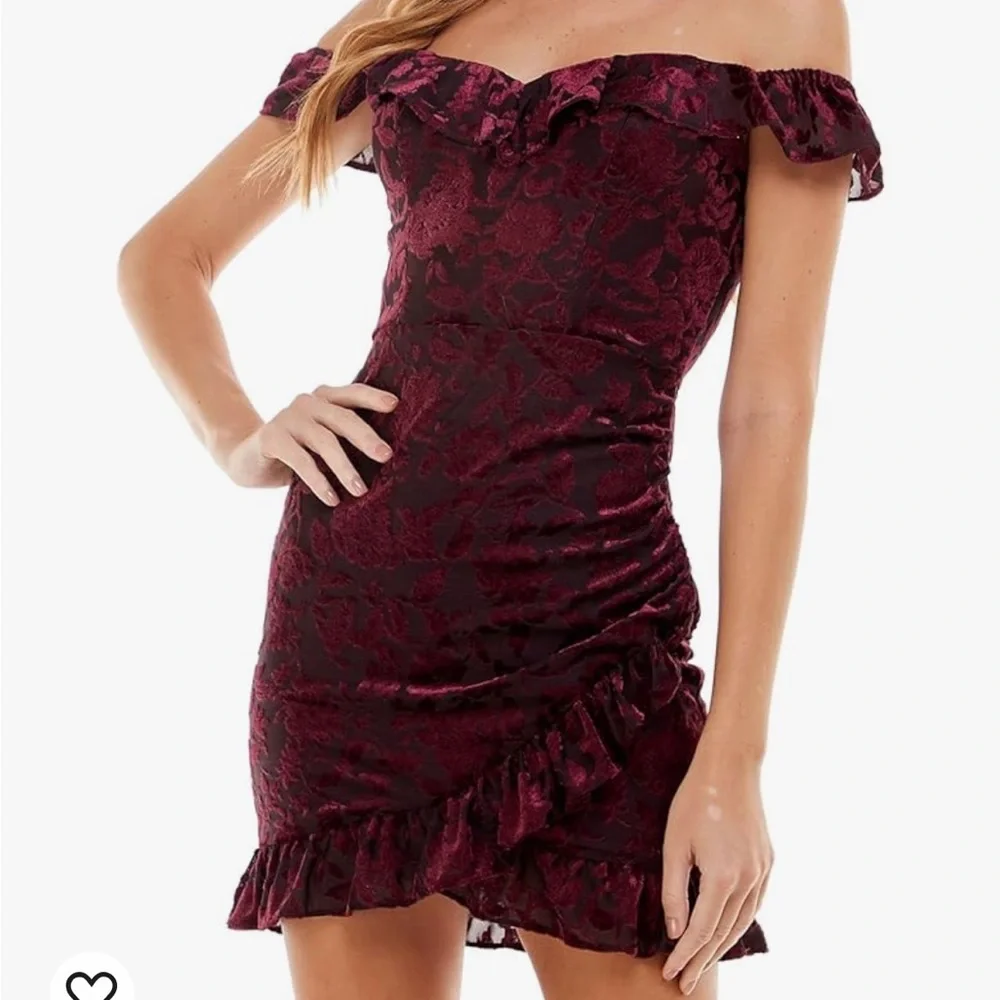 City Studio Dress - Picture 2 of 10